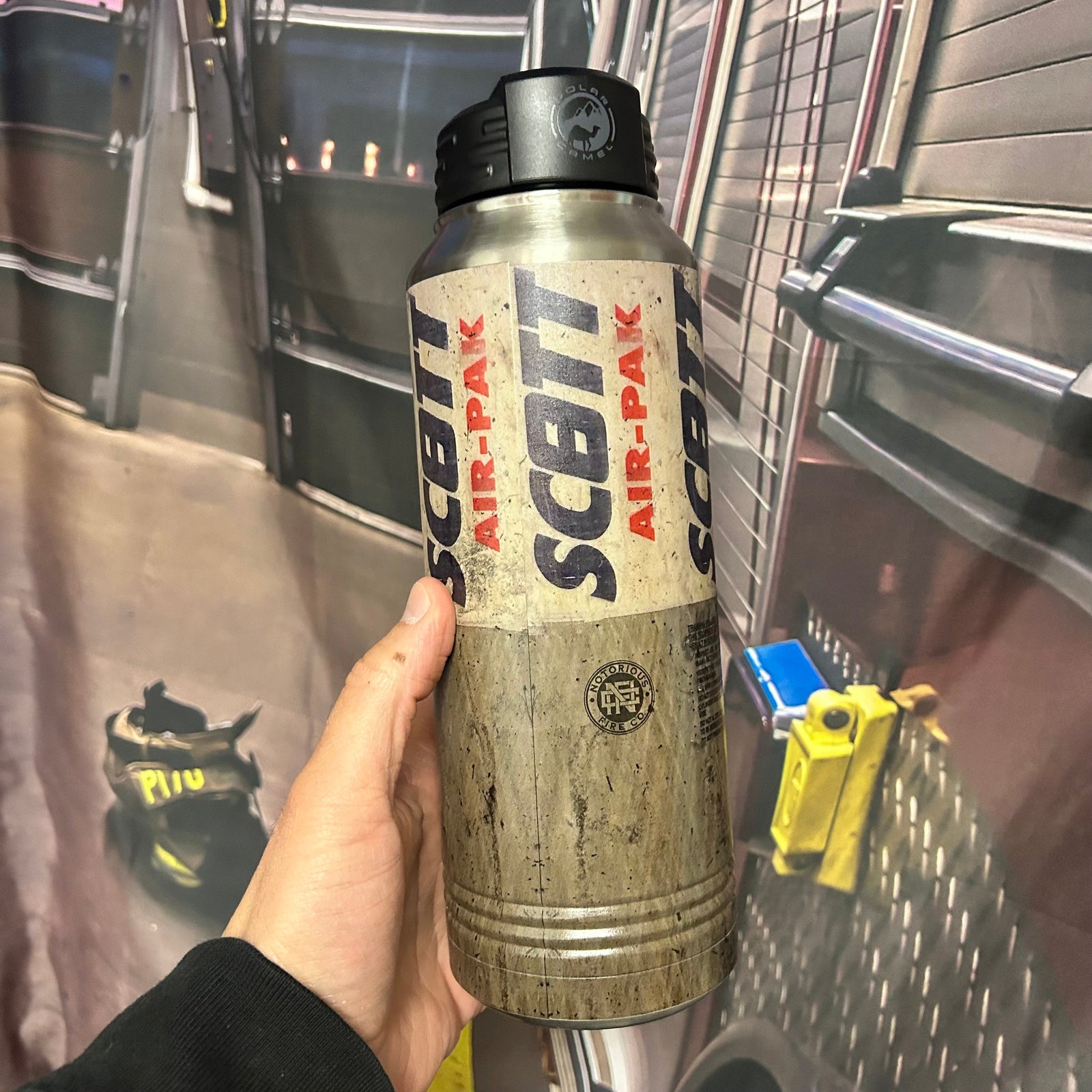 Sc8tt SCBA 32oz Stainless Steel Water Bottle