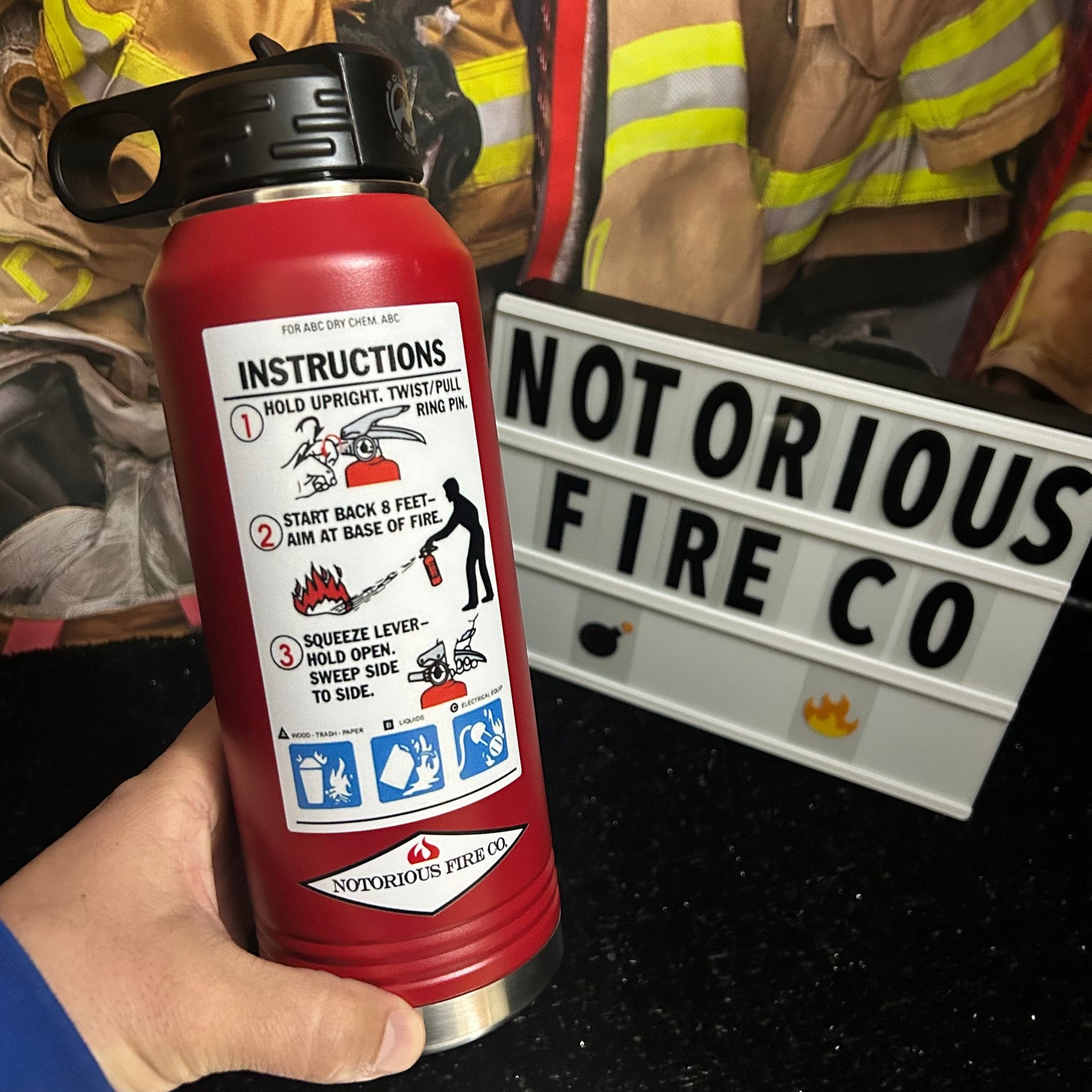 Dry Chem Extinguisher 32 oz. Stainless Steel Water Bottle